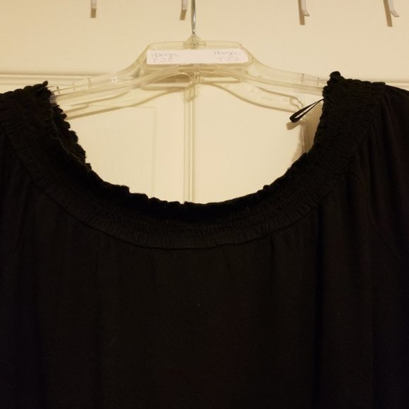 SALE ** NWOT Darling Black Peasant Tunic - Picture 3 of 10